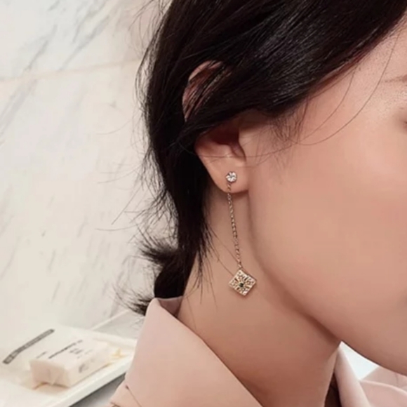 💎NEW💎 GEOMETRIC DROP EARRINGS - Picture 5 of 8